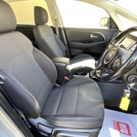 Kia Caren&rsquo;s 2 crdi isg 7 seater 