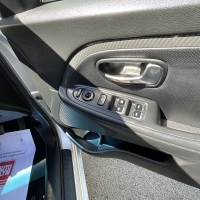 Kia Caren&rsquo;s 2 crdi isg 7 seater 