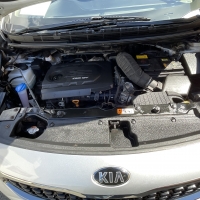 Kia Caren&rsquo;s 2 crdi isg 7 seater 