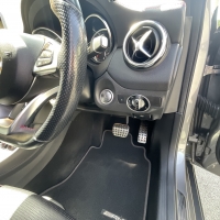 Mercedes-Benz Gla 220 AMG line prem +