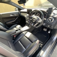 Mercedes-Benz Gla 220 AMG line prem +