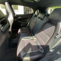 Mercedes-Benz Gla 220 AMG line prem +