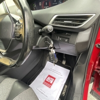 Peugeot 3008 Allure blue hdi manual transmission 