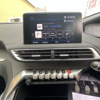 Peugeot 3008 Allure blue hdi manual transmission 