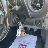 Toyota Auris touring estate sport 