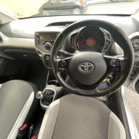 Toyota Aygo x-play manual gearbox 
