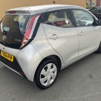 Toyota Aygo x-play manual gearbox 