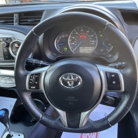 Toyota Yaris hybrid 