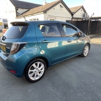 Toyota Yaris hybrid 