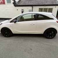 Vauxhall Corsa griffin 