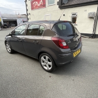 Vauxhall Corsa sxi 