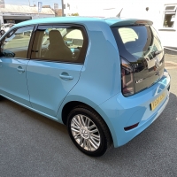 Volkswagen Move up
