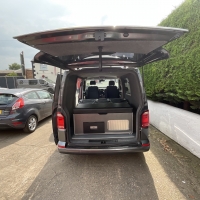 Volkswagen T28 highline tdi day camper van 