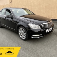 Mercedes-Benz C220 SE Cdi blue